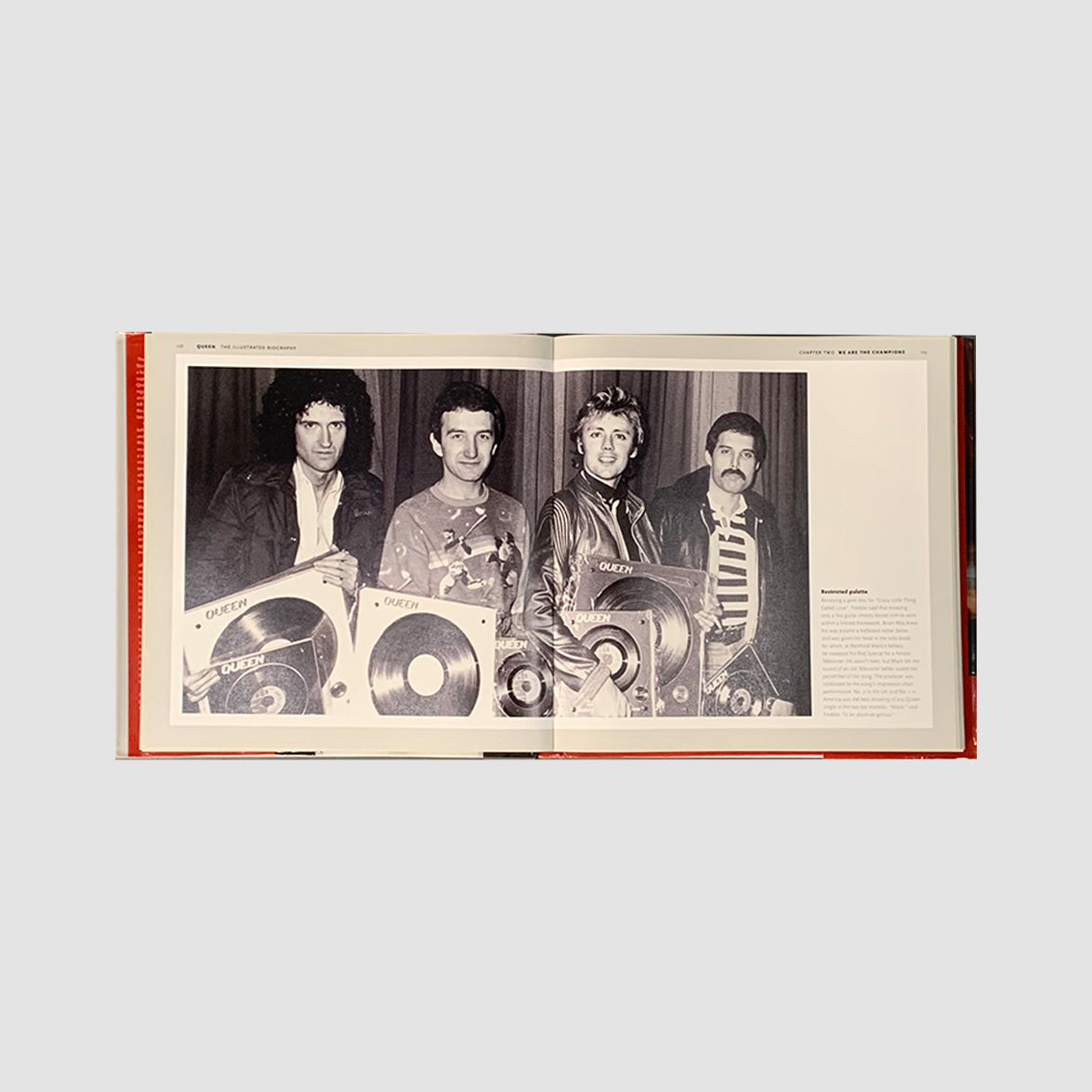 Queen - The Illustrated Biography