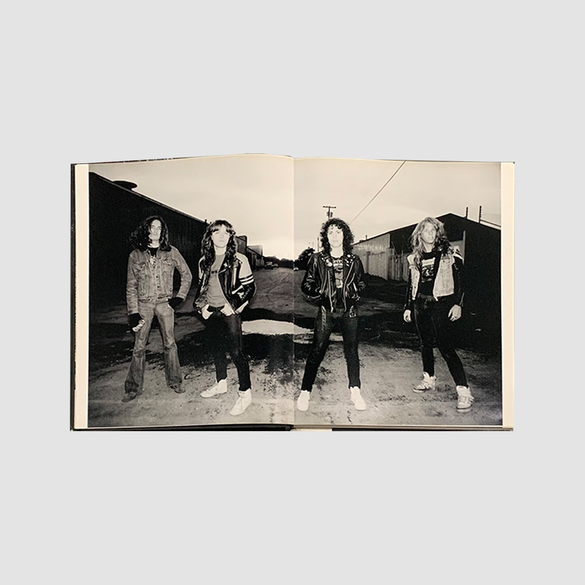 Metallica - The Ultimate Metallica Photographs by Ross Halfin Coffee Table Book